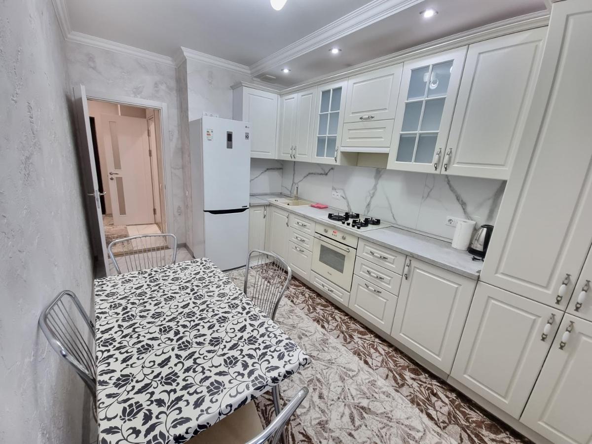 Luxury Best Grand New Apartaments Ultra Central Chisinau Exterior photo